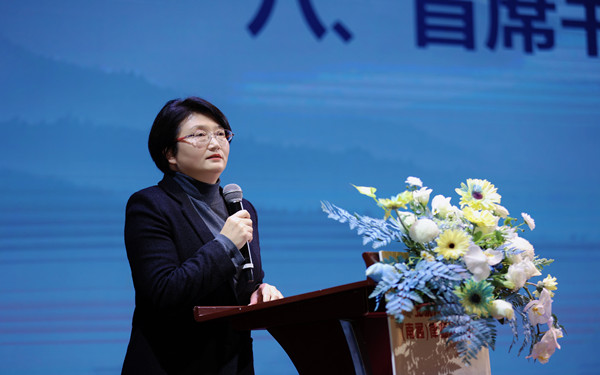 20230204杨海燕_副本.jpg 20230204杨海燕_副本.jpg